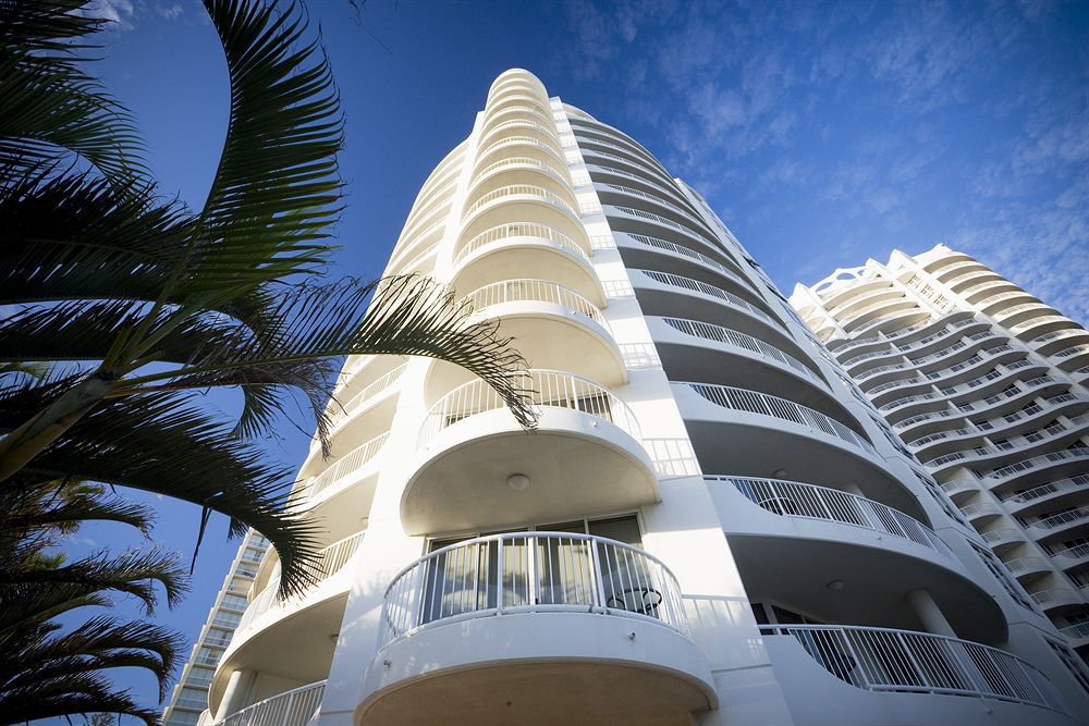 BreakFree Moroccan Apartments Gold Coast image 1